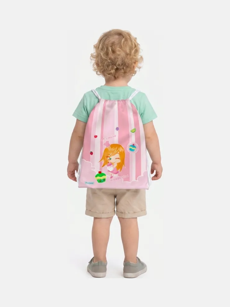 Bolsa mochila guardería personalizada Cupcakes, puesta a la espalda